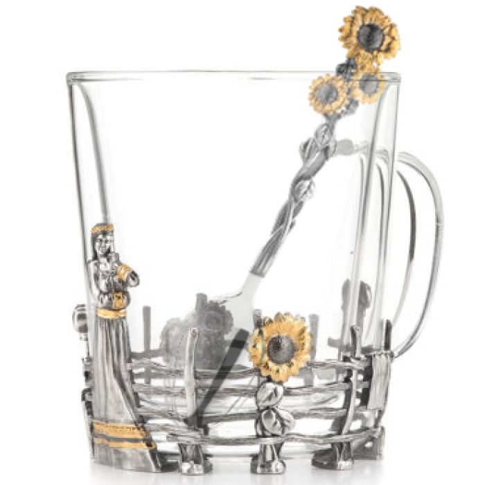 Razgulai tea mug with a spoon